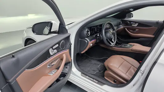 Mercedes-Benz E-Class W213 E250 AMG Line 2023 10