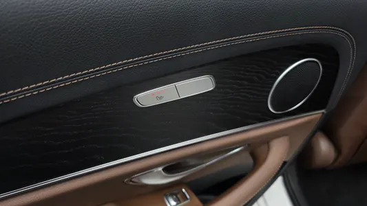 Mercedes-Benz E-Class W213 E250 AMG Line 2023 17