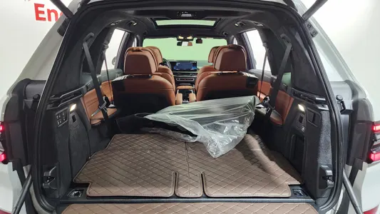BMW X7 (G07) xDrive 40d M 6 2025 20