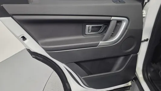 Land Rover 디스커버리 스포츠 2.0 TD4 SE (150) 2019 25