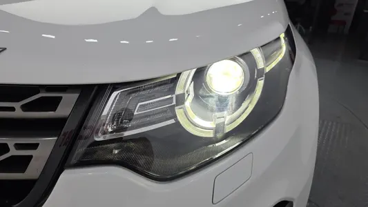 Land Rover 디스커버리 스포츠 2.0 TD4 SE (150) 2019 22