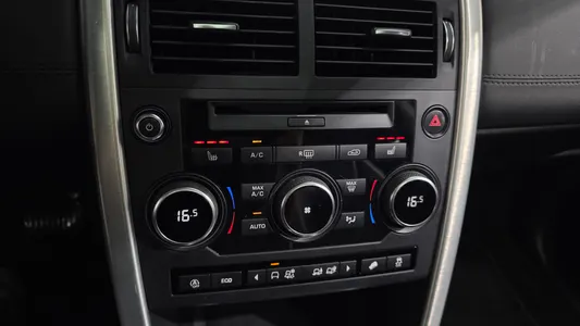 Land Rover 디스커버리 스포츠 2.0 TD4 SE (150) 2019 31