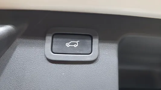 Land Rover 디스커버리 스포츠 2.0 TD4 SE (150) 2019 27