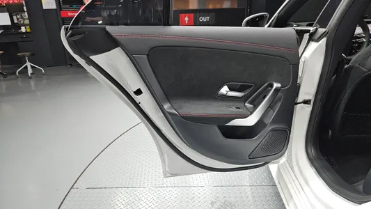 Mercedes-Benz CLA-Class C118 CLA250 4MATIC 2024 25