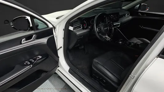 Kia K5 3 2.0 LPI() 2022 10
