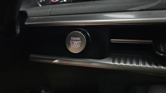 Kia K5 3 2.0 LPI() 2022 19