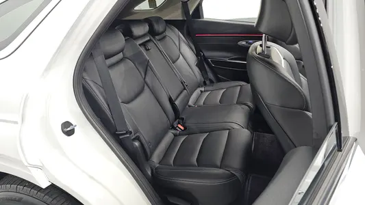 Genesis GV70 2.5T 2WD 2024 11