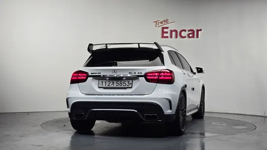 Mercedes-Benz GLA-Class X156 GLA45 AMG 4MATIC 2018 4