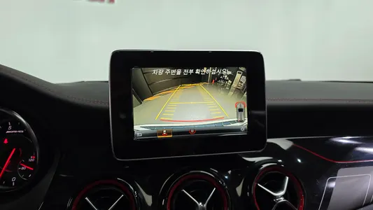 Mercedes-Benz GLA-Class X156 GLA45 AMG 4MATIC 2018 14