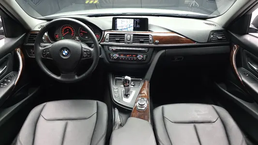 BMW 3 Series (F30) 320d 2013 7