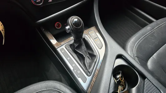 Kia K5 LPI 2011 9