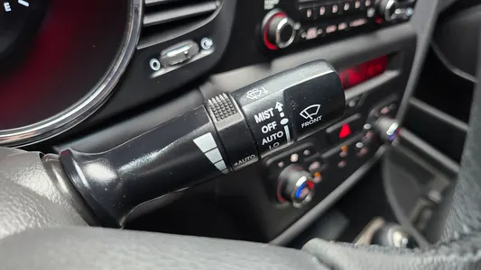 Kia K5 LPI 2011 16