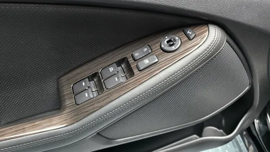 Kia K5 LPI 2011 18