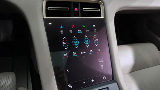 Porsche 타이칸 2023 17