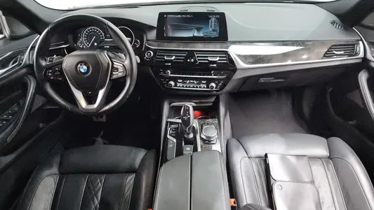 BMW 5 Series (G30) 530d M 2017 7