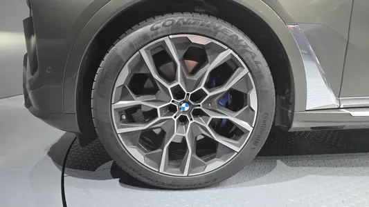 BMW X7 (G07) xDrive 40i M 7 2025 5