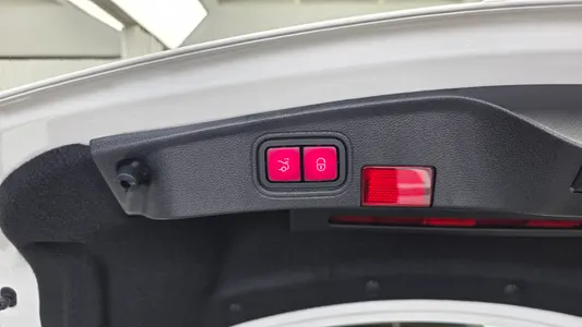 Mercedes-Benz C-Class W205 C43 AMG 4MATIC 2021 32