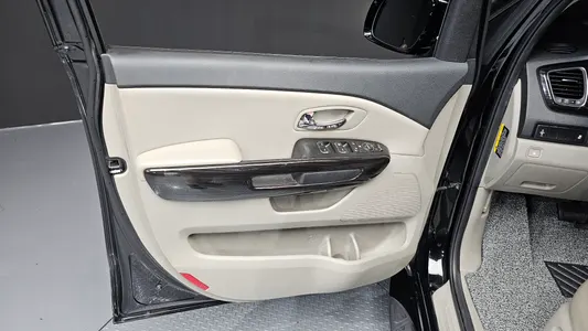 Kia 카니발 9 2019 24