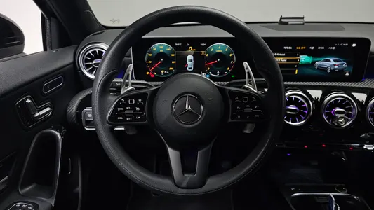 Mercedes-Benz A-Class W177 A220 2020 12