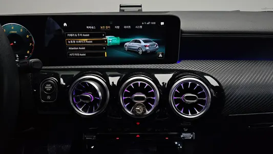 Mercedes-Benz A-Class W177 A220 2020 13