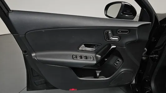 Mercedes-Benz A-Class W177 A220 2020 24