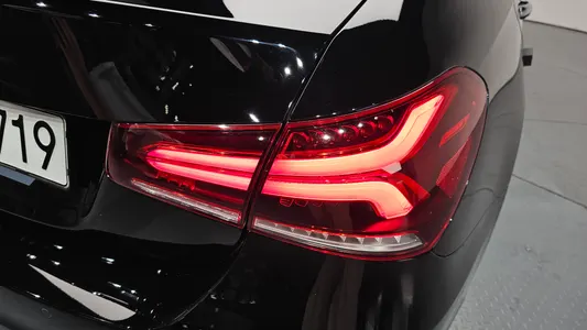 Mercedes-Benz A-Class W177 A220 2020 23
