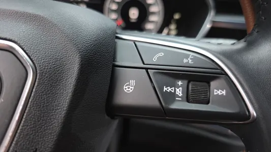 Audi Q3 (F3) 35 TDI 2020 18