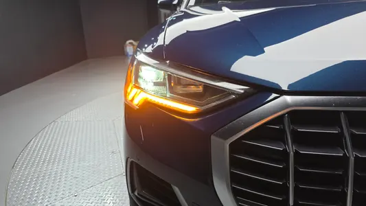 Audi Q3 (F3) 35 TDI 2020 22