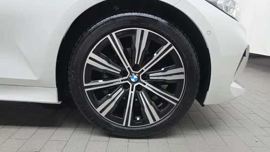 BMW 3 Series (G20) 320d 2025 22