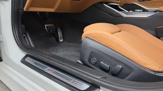 BMW 3 Series (G20) 320i M 2024 15