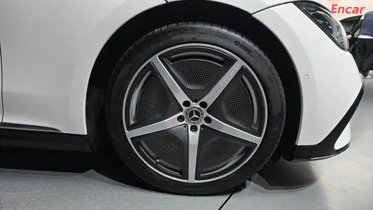 Mercedes-Benz EQE V295 EQE350 4MATIC 2023 5