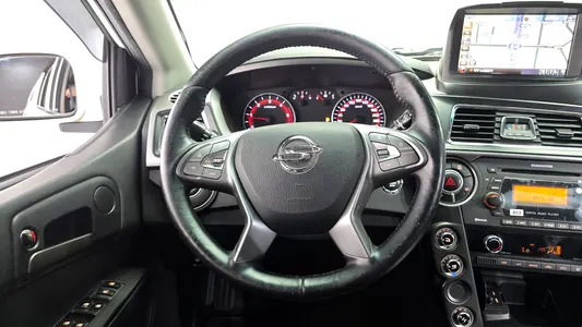 KG Mobility 코란도 스포츠 2.2 4WD 2016 12