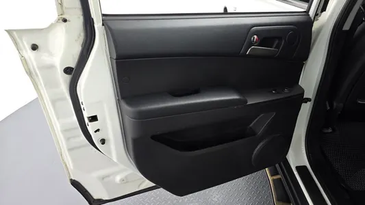 KG Mobility 코란도 스포츠 2.2 4WD 2016 25