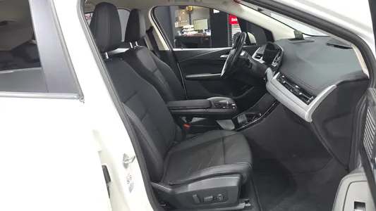 BMW 2 Series Tourer (U06) 220i 2023 11