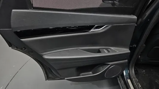 Genesis G80 (RG3) 3.5 AWD 2023 25