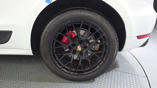 Porsche 마칸 3.0 GTS 2018 21