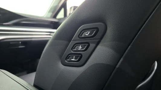 Hyundai (GN7) 2.5 2WD 2026 28