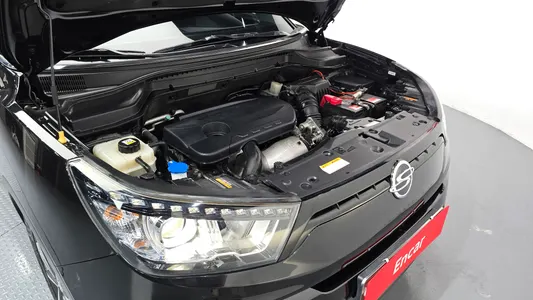 KG Mobility Tivoli LX 4WD 2017 6