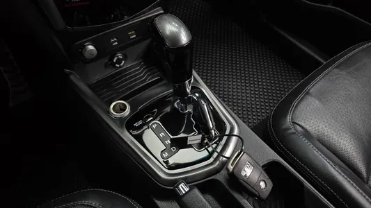 KG Mobility Tivoli LX 4WD 2017 9