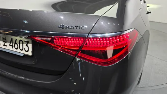 Mercedes-Benz S-Class W223 S500L 4MATIC 2021 23