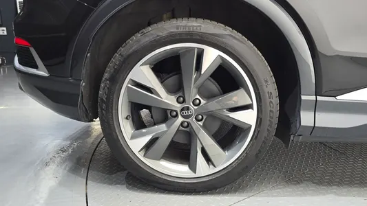 Audi Q4 e- (F4) 40 2022 5