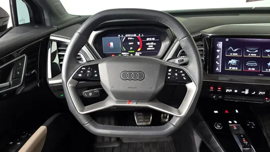 Audi Q4 e- (F4) 40 2022 13