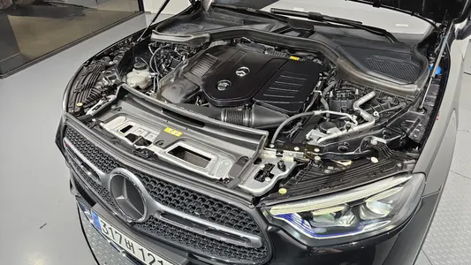 Mercedes-Benz GLC-Class X254 GLC300 4MATIC AMG Line 2023 6