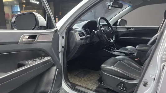 KG Mobility 렉스턴 스포츠 2.2 4WD 2018 10