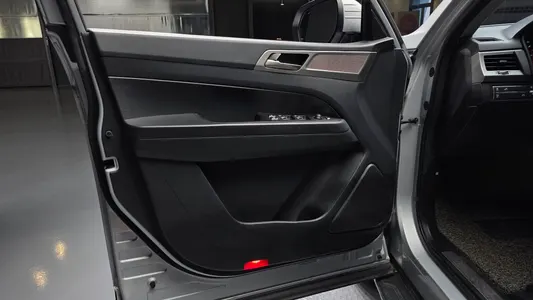 KG Mobility 렉스턴 스포츠 2.2 4WD 2018 24