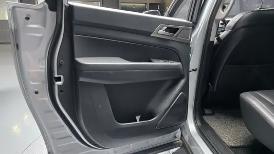 KG Mobility 렉스턴 스포츠 2.2 4WD 2018 25