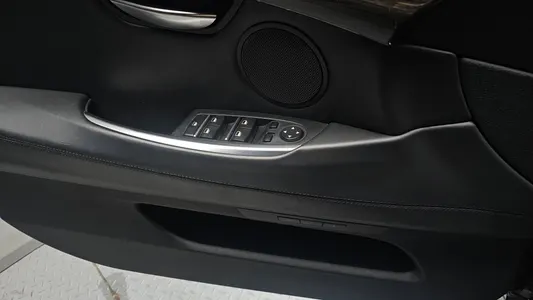 BMW 5 Series GT (F07) GT ED Edition 2015 28