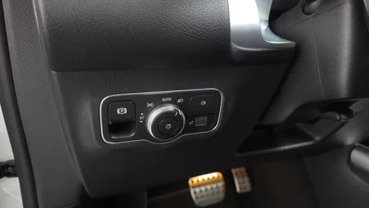 Mercedes-Benz GLB-Class X247 GLB250 4MATIC 2023 28