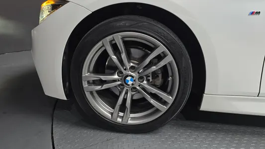 BMW 3 Series (F30) 320d M 2018 4