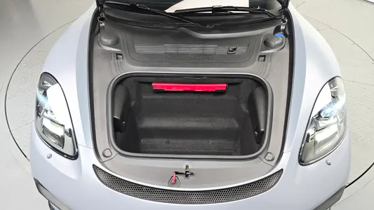 Porsche 718 4.0 GT4 2023 6